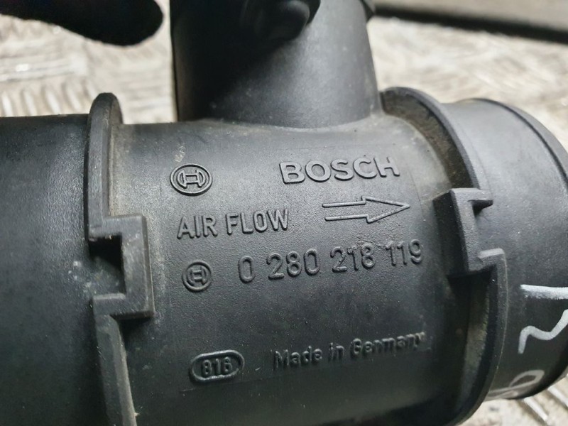 Recambio de caudalimetro para opel astra h berlina enjoy referencia OEM IAM 280218119  