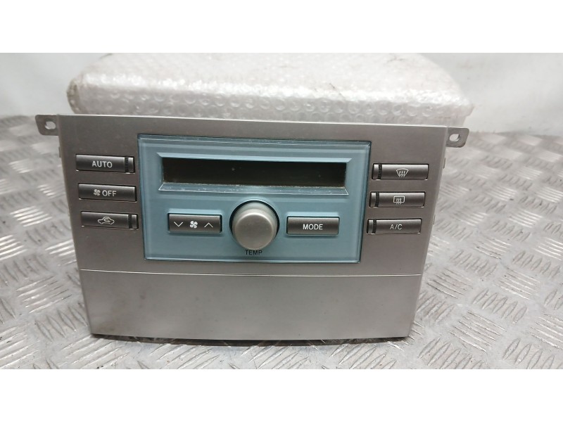 Recambio de mando climatizador para toyota corolla verso (zer_, zze12_, r1_) 2.2 d-4d (aur10_) referencia OEM IAM 559000F030 DEN