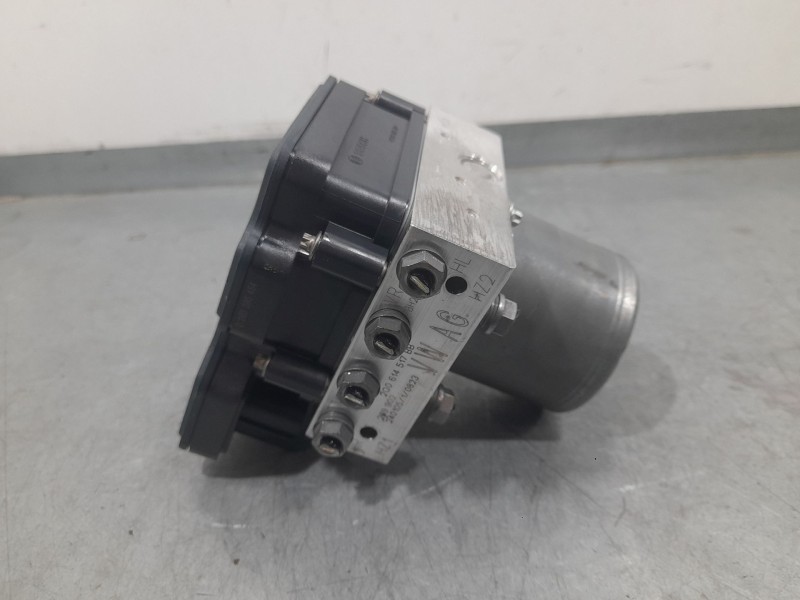 Recambio de abs para volkswagen taigo (cs1) 1.0 tsi referencia OEM IAM 2Q0614517BB  