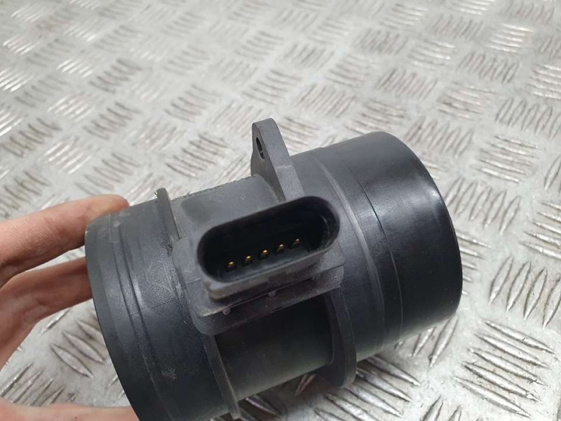 Recambio de caudalimetro para audi a4 ber. (b8) básico referencia OEM IAM 03G906461C 0281002735 BOSCH