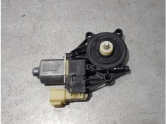MOTOR ELEVALUNAS DELANTERO DERECHO 8A6114553B 0130822619 BOSCH