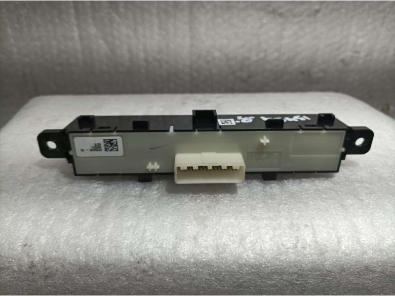 Recambio de mando multifuncion para dacia sandero 1.0 tce 90 referencia OEM IAM 283E85816R E322817 