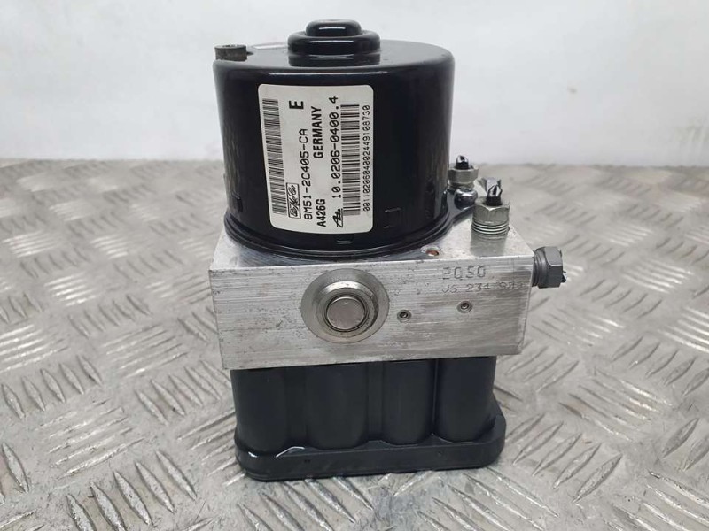 Recambio de abs para ford focus lim. (cb4) trend referencia OEM IAM 8M512C405CA 10020604004 ATE
