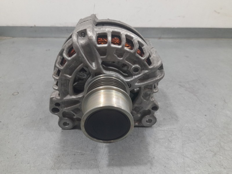 Recambio de alternador para volkswagen taigo (cs1) 1.0 tsi referencia OEM IAM 05E903027B  