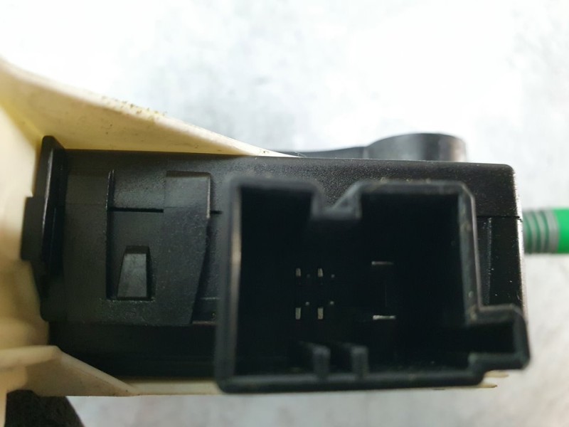 Recambio de elevalunas delantero derecho para audi a4 ber. (b8) básico referencia OEM IAM SIN REF  ELECTRICO 6 PINES