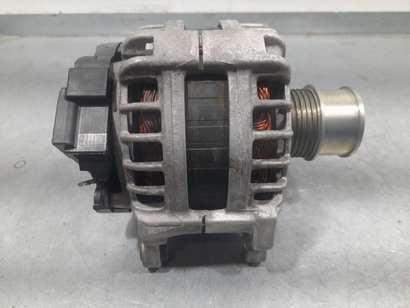 Recambio de alternador para volkswagen taigo (cs1) 1.0 tsi referencia OEM IAM 05E903027B  