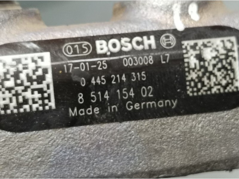 Recambio de rampa inyectora para bmw serie x1 (f48) 2.0 16v turbodiesel referencia OEM IAM 851415402 0445214315 BOSCH