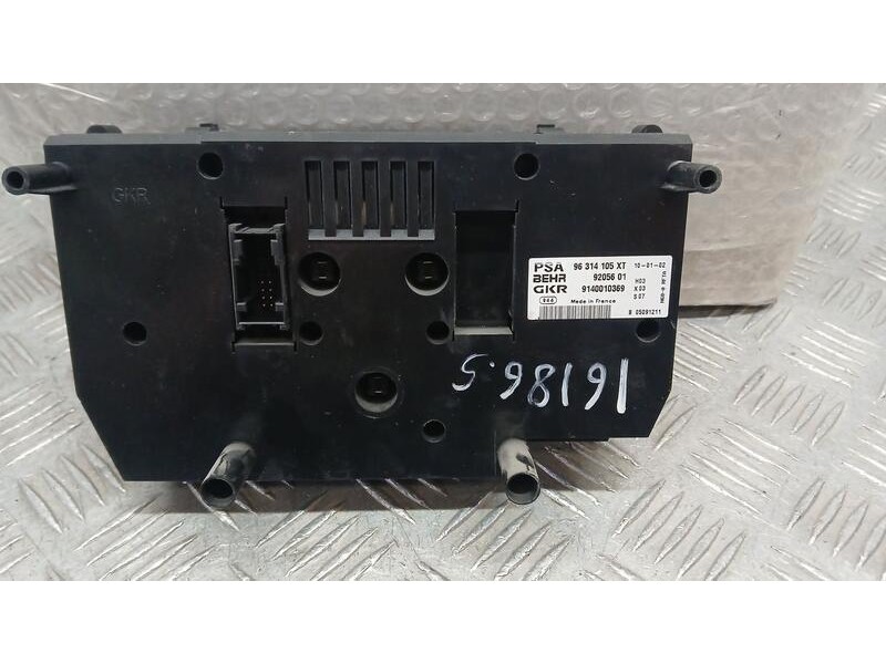 Recambio de mando climatizador para citroën xsara picasso basico referencia OEM IAM 96314105XT  9205601