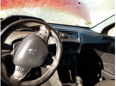 Recambio de kit airbag para peugeot 208 i (ca_, cc_) 1.4 hdi referencia OEM IAM  C/SALPICADERO Y PRETENSORES 