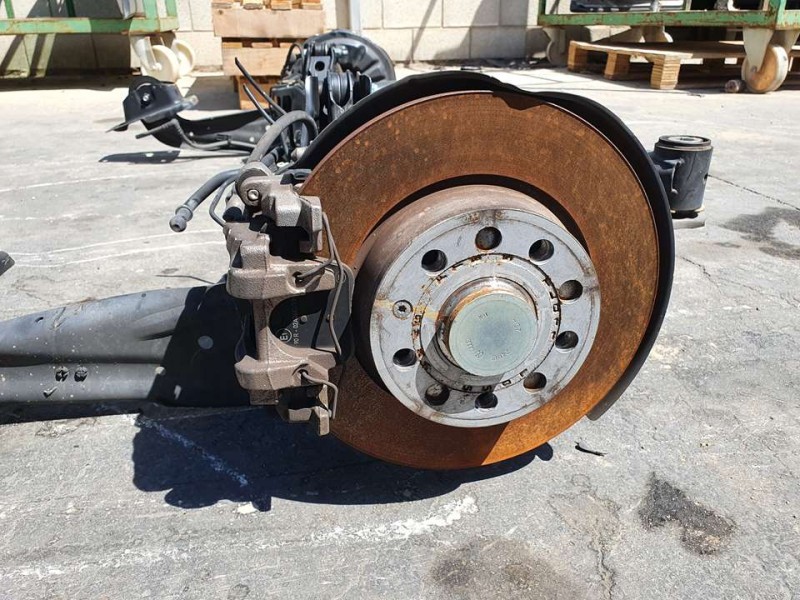 Recambio de puente trasero para volkswagen golf vii lim. (bq1) advance referencia OEM IAM 5Q0500049LE  