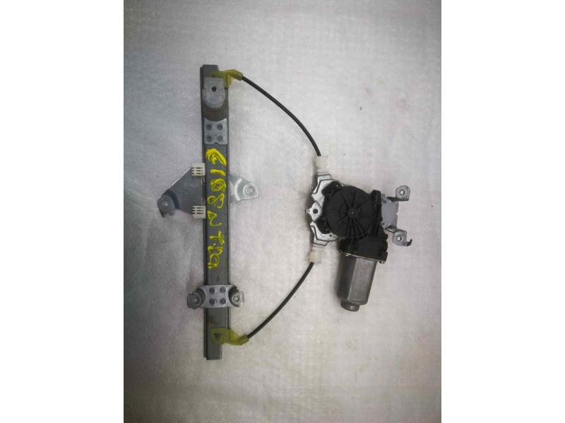 Recambio de elevalunas trasero derecho para nissan qashqai (j10) acenta referencia OEM IAM  402190ADOS PINS 