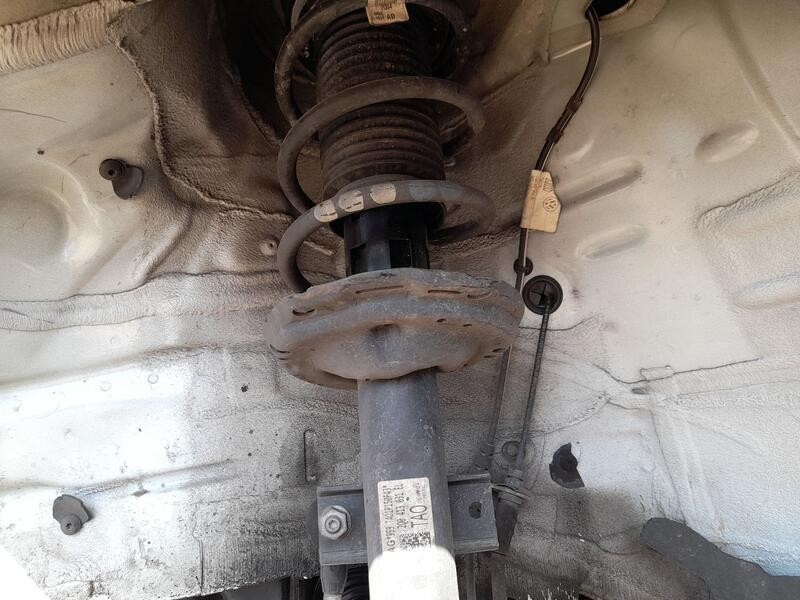 Recambio de amortiguador delantero izquierdo para volkswagen taigo (cs1) 1.0 tsi referencia OEM IAM 2Q0413031EL  