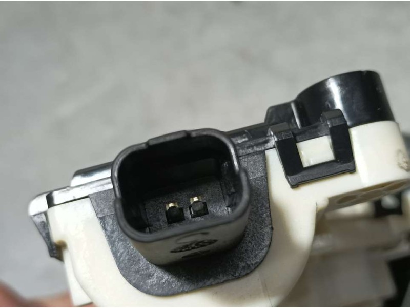 Recambio de motor porton trasero para peugeot 5008 gt line 1.5 hdi 130 cv referencia OEM IAM 9687233280  