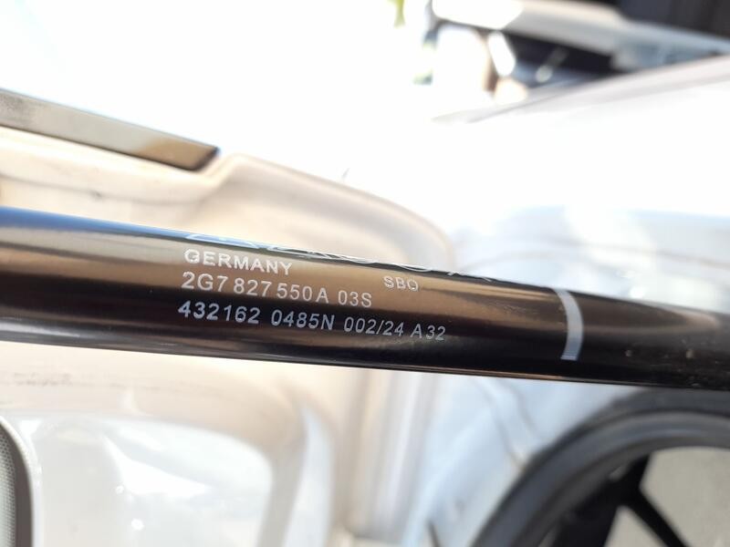 Recambio de amortiguadores maletero / porton para volkswagen taigo (cs1) 1.0 tsi referencia OEM IAM 2G7827550A  