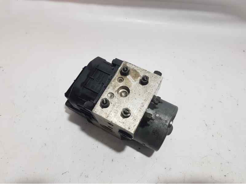 Recambio de abs para toyota corolla (e12) 1.4 d-4d sol compact referencia OEM IAM 4451002050 0265216850 BOSCH