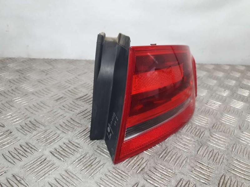 Recambio de piloto trasero derecho para audi a4 ber. (b8) básico referencia OEM IAM 8K5945096D 2VA009686 