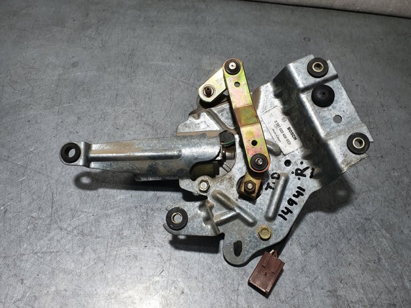 Recambio de motor limpia trasero para citroën berlingo 1.9 d sx familiar referencia OEM IAM 3397020406 0390201408 BOSCH DERECHO