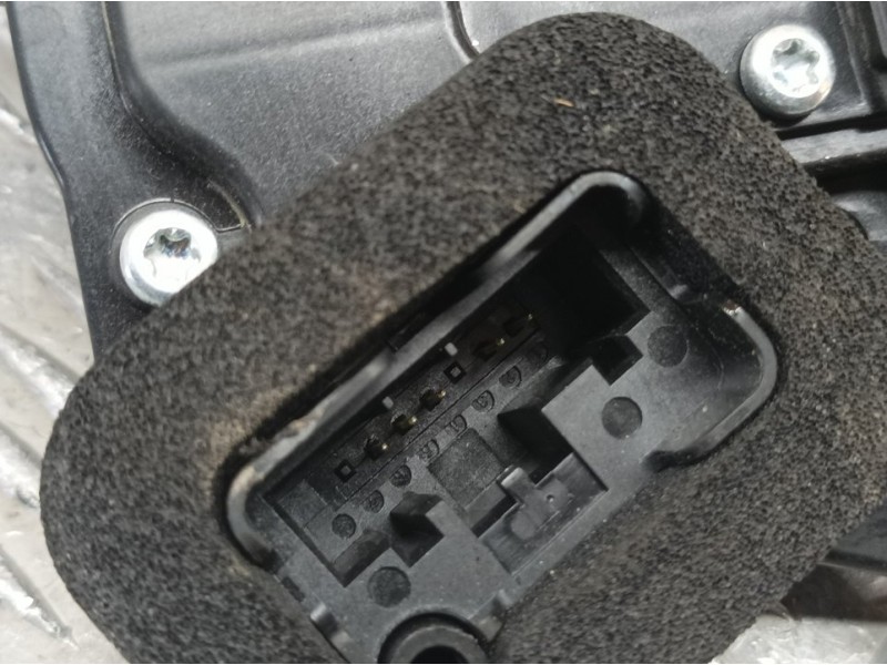 Recambio de cerradura puerta delantera derecha para skoda scala (nw) active referencia OEM IAM 10B837016B  ELECTRICO 5 PINS