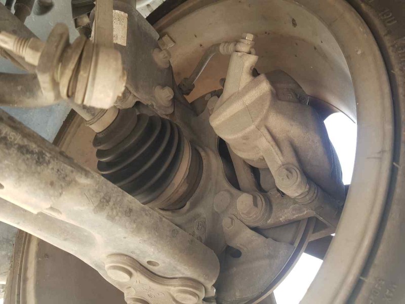 Recambio de mangueta delantera izquierda para peugeot 308 allure referencia OEM IAM 1610137880  