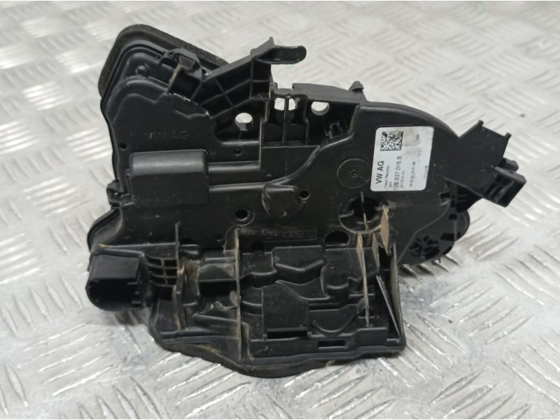 Recambio de cerradura puerta delantera derecha para skoda scala (nw) active referencia OEM IAM 10B837016B  ELECTRICO 5 PINS