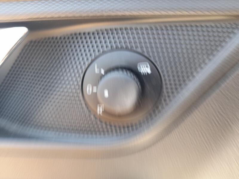 Recambio de mando retrovisor para skoda rapid spaceback (nh1) 1.2 tsi referencia OEM IAM   