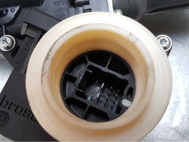 Recambio de elevalunas trasero derecho para toyota auris touring sports (e18) advance referencia OEM IAM  10 PINS ELECTRICO