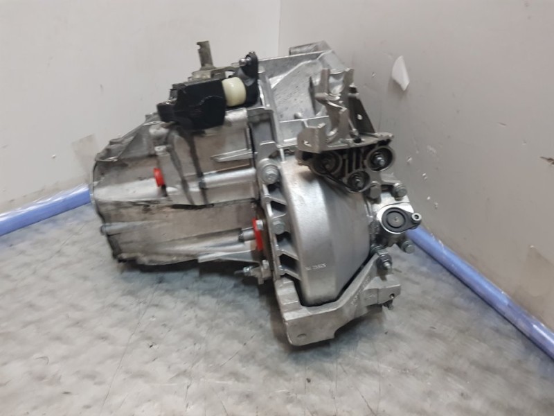 Recambio de caja cambios para citroën c5 berlina business referencia OEM IAM 20MB25 0746386 6VELOCIDADES