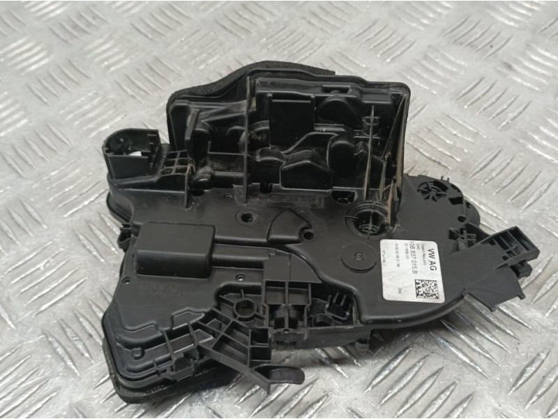 Recambio de cerradura puerta delantera izquierda para skoda scala (nw) active referencia OEM IAM 10B837015B  ELECTRICO 5 PINS