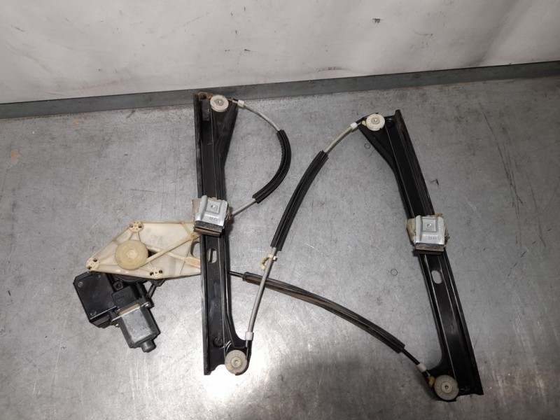 Recambio de elevalunas delantero derecho para volkswagen polo (6r1) advance referencia OEM IAM SIN REF  ELECTRICO