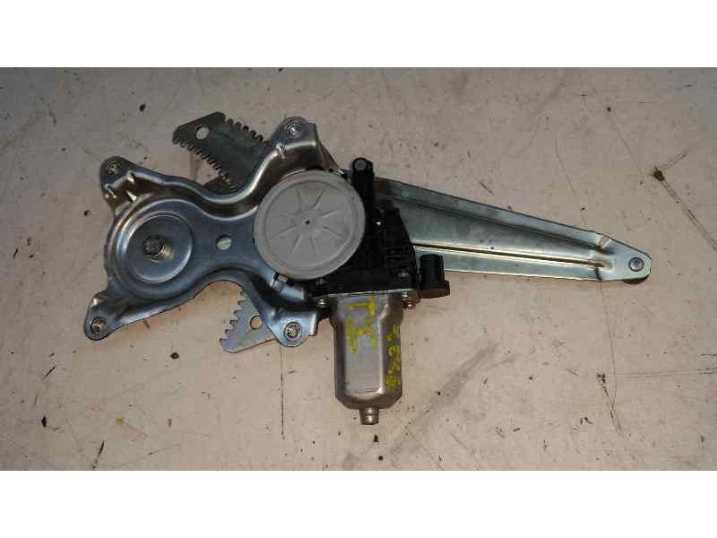 Recambio de elevalunas trasero izquierdo para suzuki swift azg (nz) ga referencia OEM IAM  2 PINS ELECTRICO