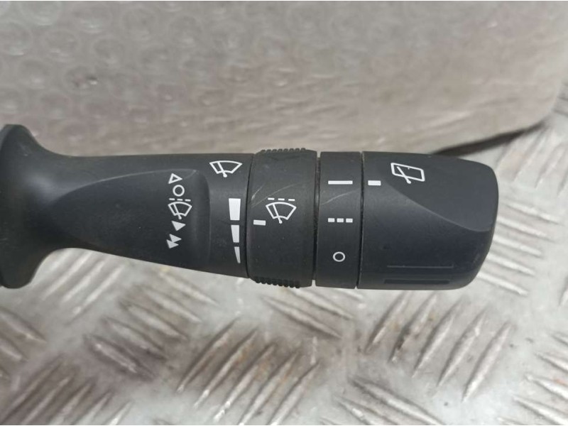 Recambio de mando limpia para toyota land cruiser (j15) gx referencia OEM IAM 1A86017J306  