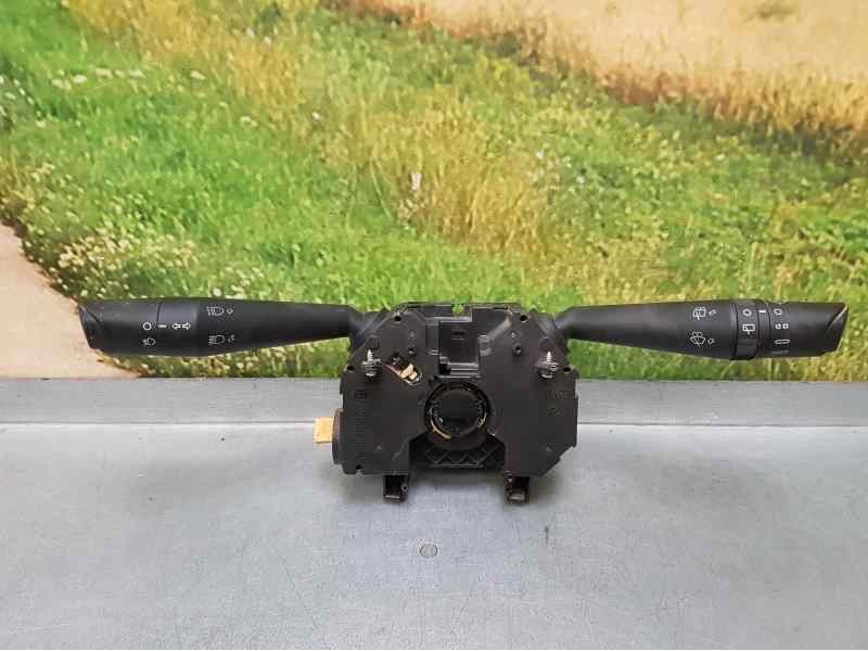 Recambio de mando luces y limpia para lancia ypsilon (402) gold referencia OEM IAM 07355763270  