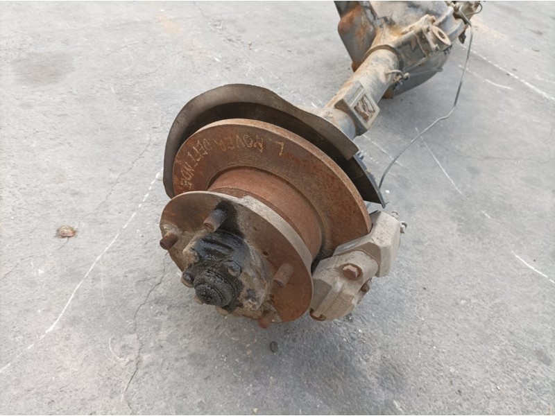 Recambio de puente trasero para land rover defender (ld) 2.5 td5 referencia OEM IAM C08HA004027 1000002558850 DISCO 5 TORN