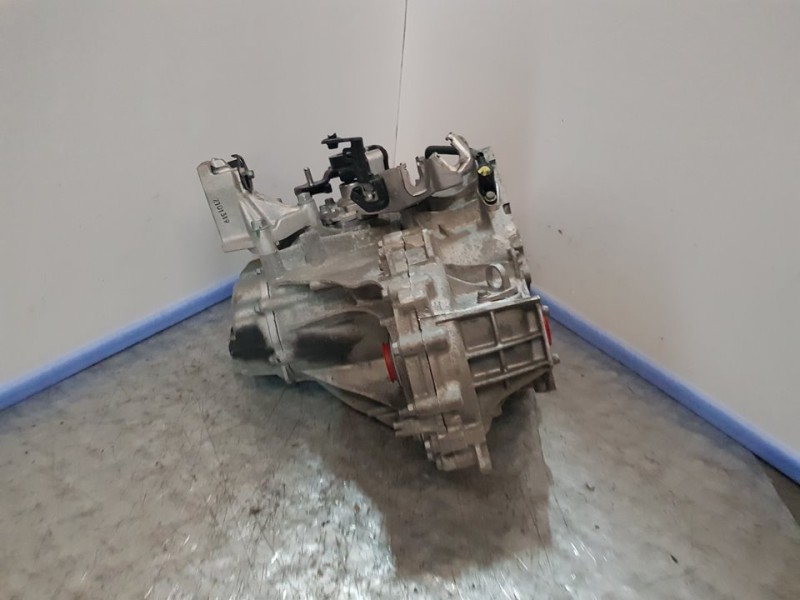 Recambio de caja cambios para kia pro_cee´d ( ) concept referencia OEM IAM ZG11HJ 203303 6VELOCIDADES