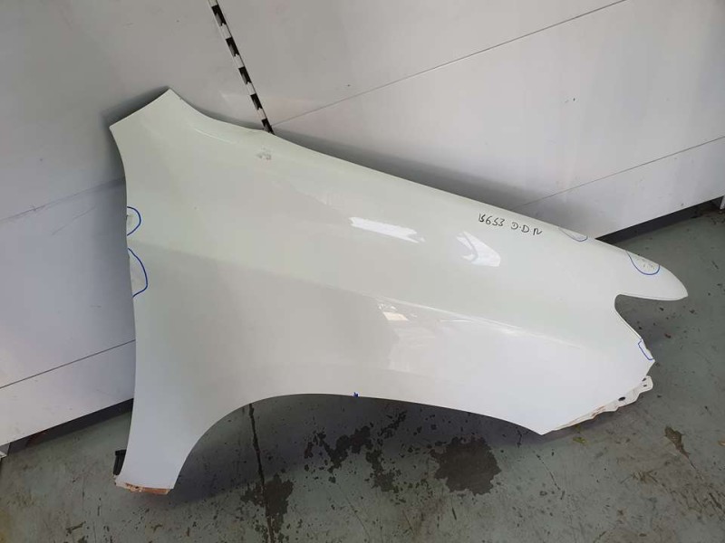 Recambio de aleta delantera derecha para toyota land cruiser (j15) gx referencia OEM IAM 5380160E10  