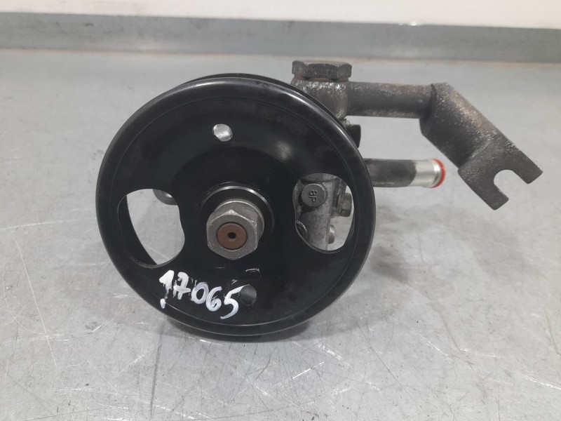 Recambio de bomba direccion para nissan nt400 cabstar (f24m) 28.12, 32.12, 35.12 (f91an) referencia OEM IAM MA70A  