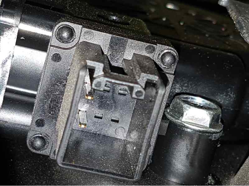 Recambio de elevalunas delantero derecho para mazda 3 lim. (bl) luxury referencia OEM IAM  2 PINS ELECTRICO