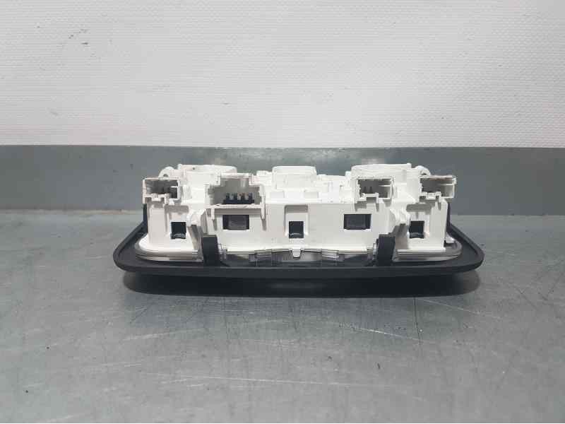 Recambio de luz interior para ds 4 style referencia OEM IAM   TRASERO