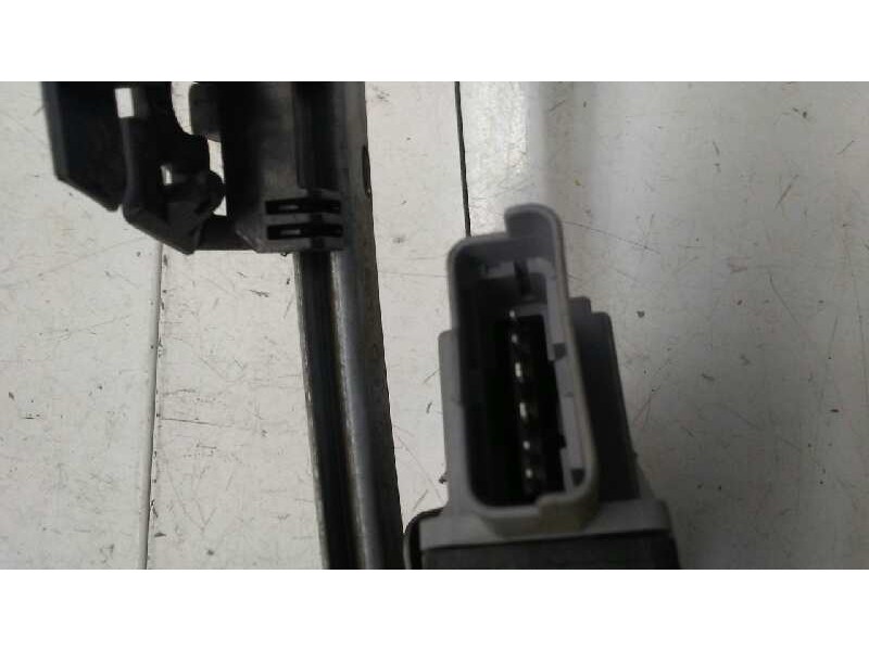 Recambio de elevalunas delantero derecho para citroën c3 1.4 referencia OEM IAM  6 PINS ELECTRICO