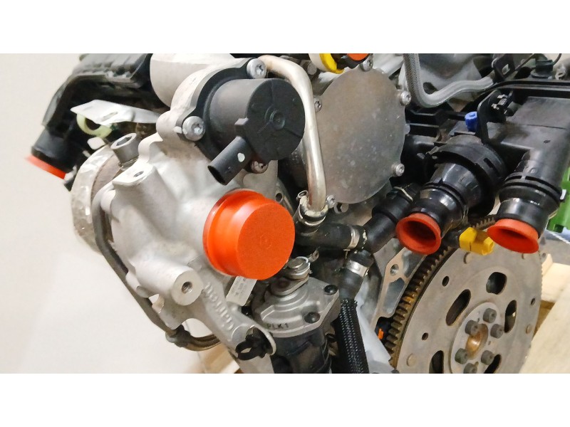 Recambio de motor completo para peugeot 3008 gt line referencia OEM IAM HN05  0125929