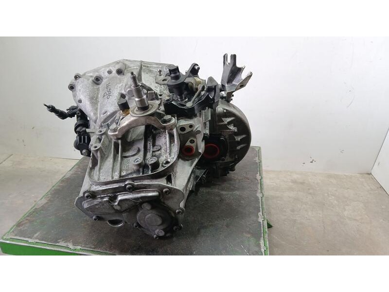 Recambio de caja cambios para peugeot rcz basis referencia OEM IAM 20MB25 0817185 6VELOCIDADES