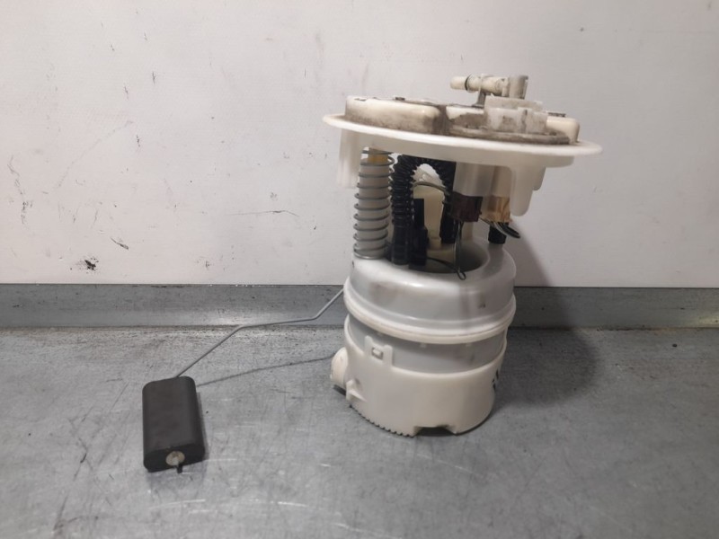 Recambio de aforador para peugeot 3008 confort referencia OEM IAM 968123418001  