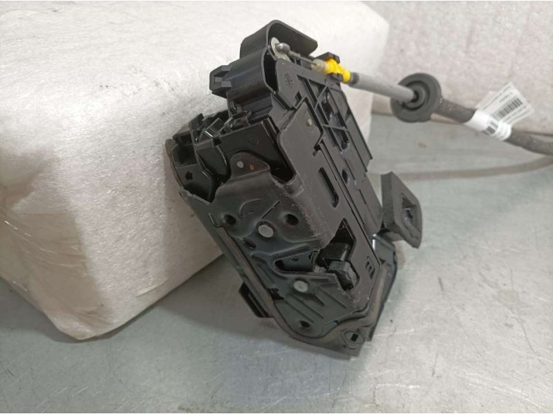 Recambio de cerradura puerta delantera derecha para audi a3 sedan (8ys) 35 tdi s line referencia OEM IAM 5TB837016C  ELECTRICA