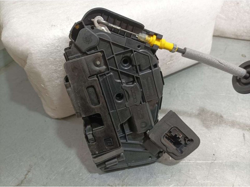 Recambio de cerradura puerta delantera derecha para audi a3 sedan (8ys) 35 tdi s line referencia OEM IAM 5TB837016C  ELECTRICA