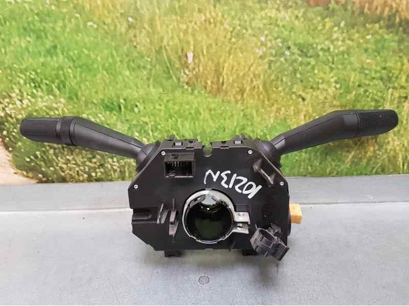 Recambio de mando luces y limpia para lancia ypsilon (402) gold referencia OEM IAM 07355763270  