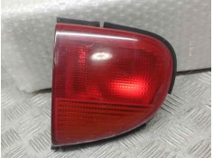 Recambio de piloto trasero izquierdo para ford escort berlina/turnier nomade referencia OEM IAM 96AG15K258BA  INTERIOR ROZADO