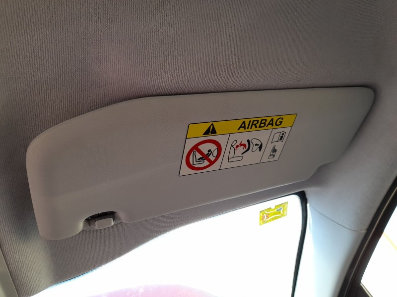 Recambio de parasol derecho para peugeot 208 i (ca_, cc_) 1.4 hdi referencia OEM IAM 16079196PR  