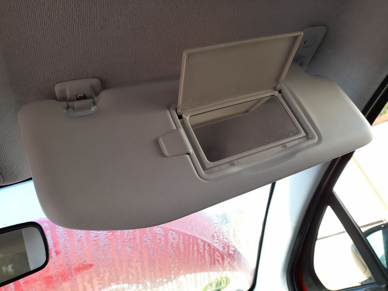 Recambio de parasol derecho para peugeot 208 i (ca_, cc_) 1.4 hdi referencia OEM IAM 16079196PR  