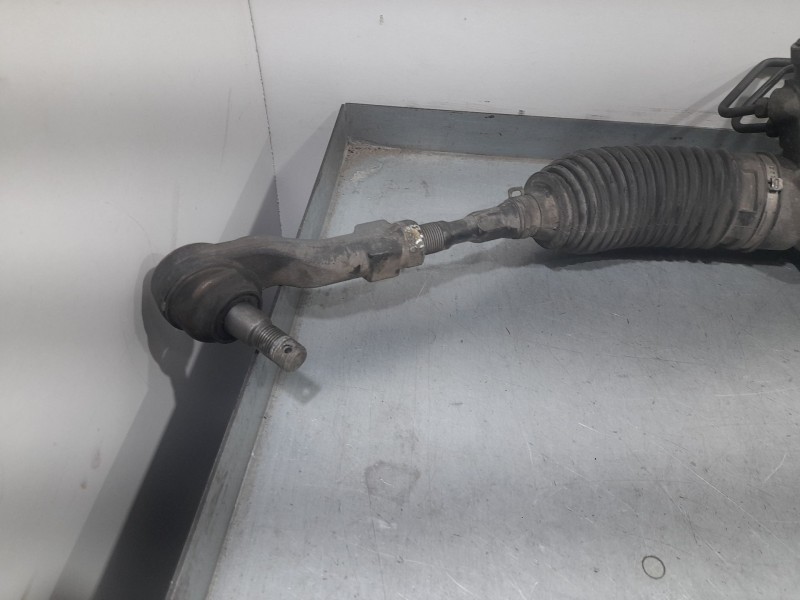 Recambio de cremallera direccion para nissan nt400 cabstar (f24m) 28.12, 32.12, 35.12 (f91an) referencia OEM IAM 49001MD00B 5100