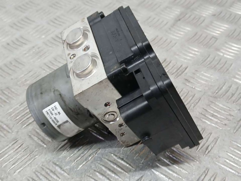 Recambio de abs para kia cee´d business referencia OEM IAM 58920A2230 A258920800 MOBIS